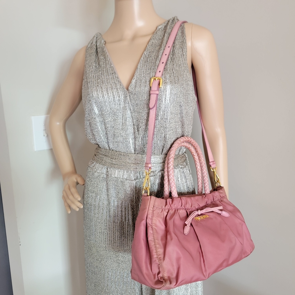 Final Price🏷 Authentic Prada Pink Bag with Card Certificate